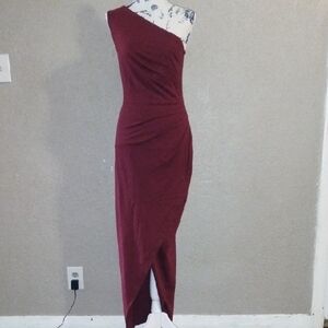Elegant One-Shoulder Burgundy Dress